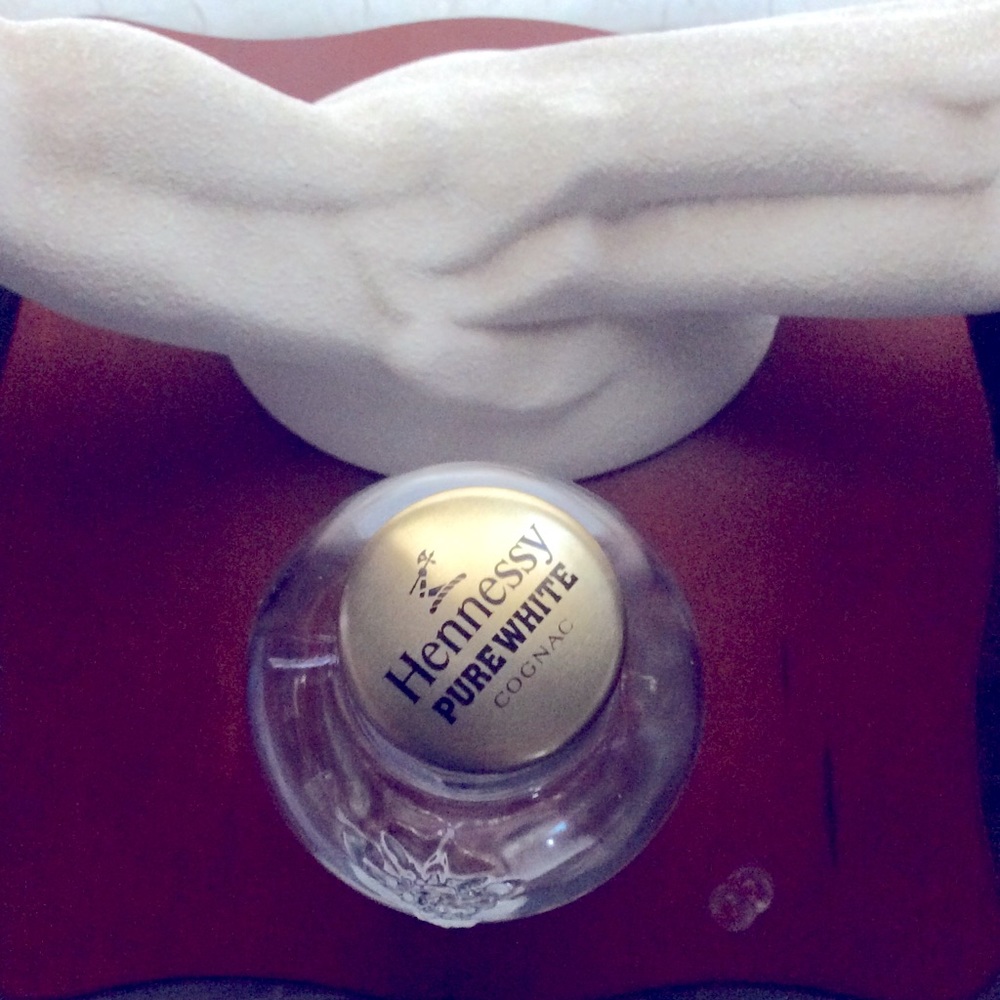 🍾🥃Hennessy Pure White Cognac Empty Bottle✨